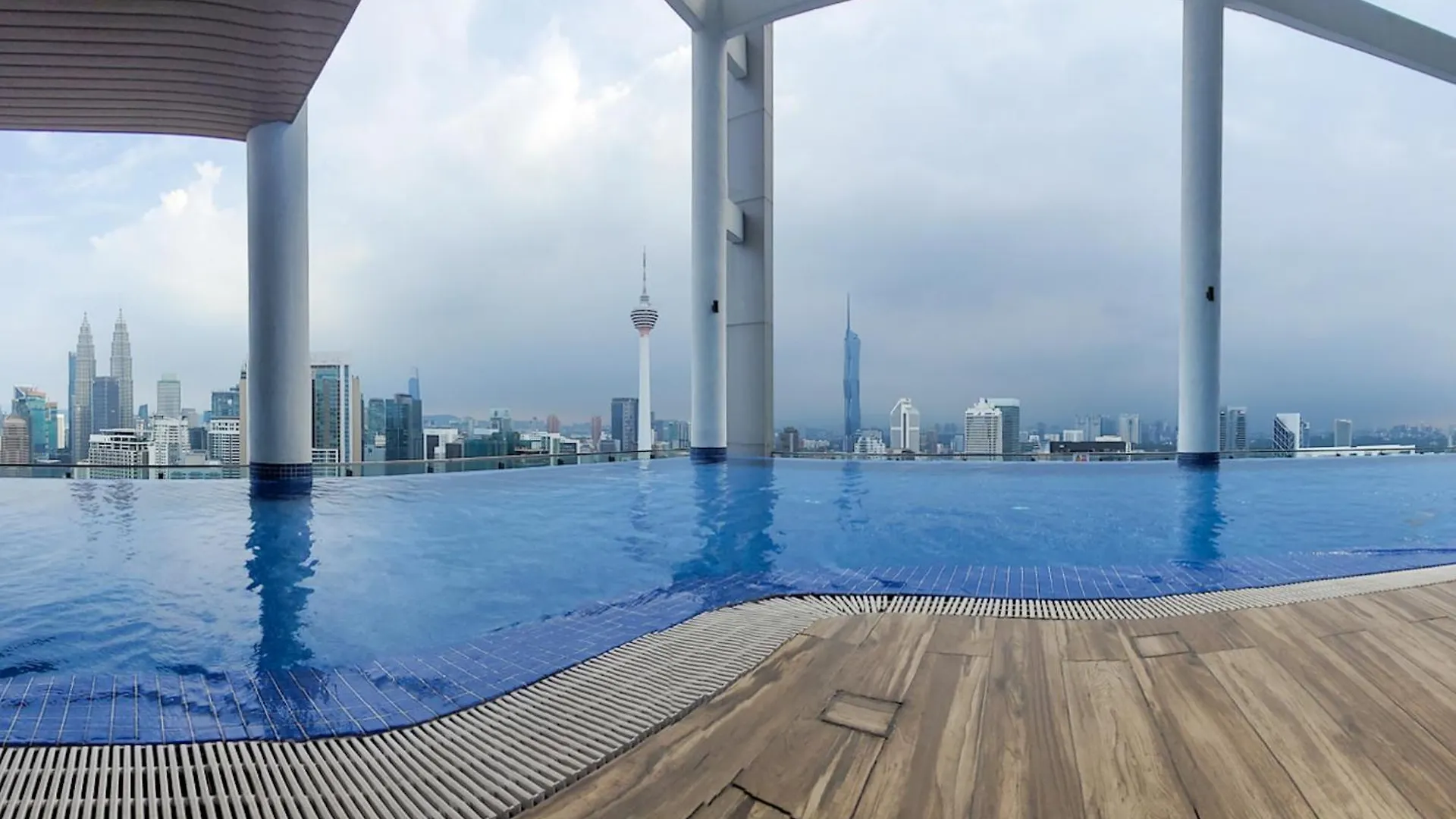 Ferienwohnung C14B Modern Infinity Pool Klcc Balcony View Kuala Lumpur 0*,